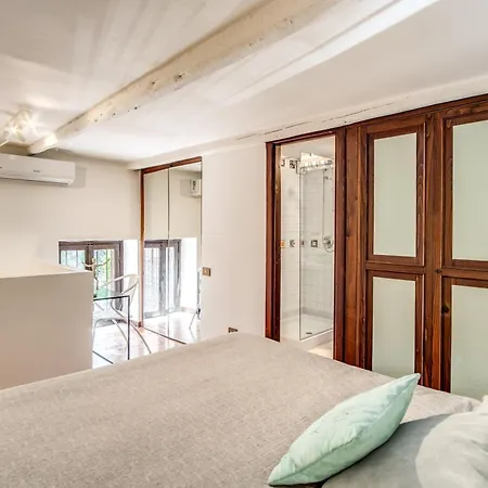 Link Campus Apartament